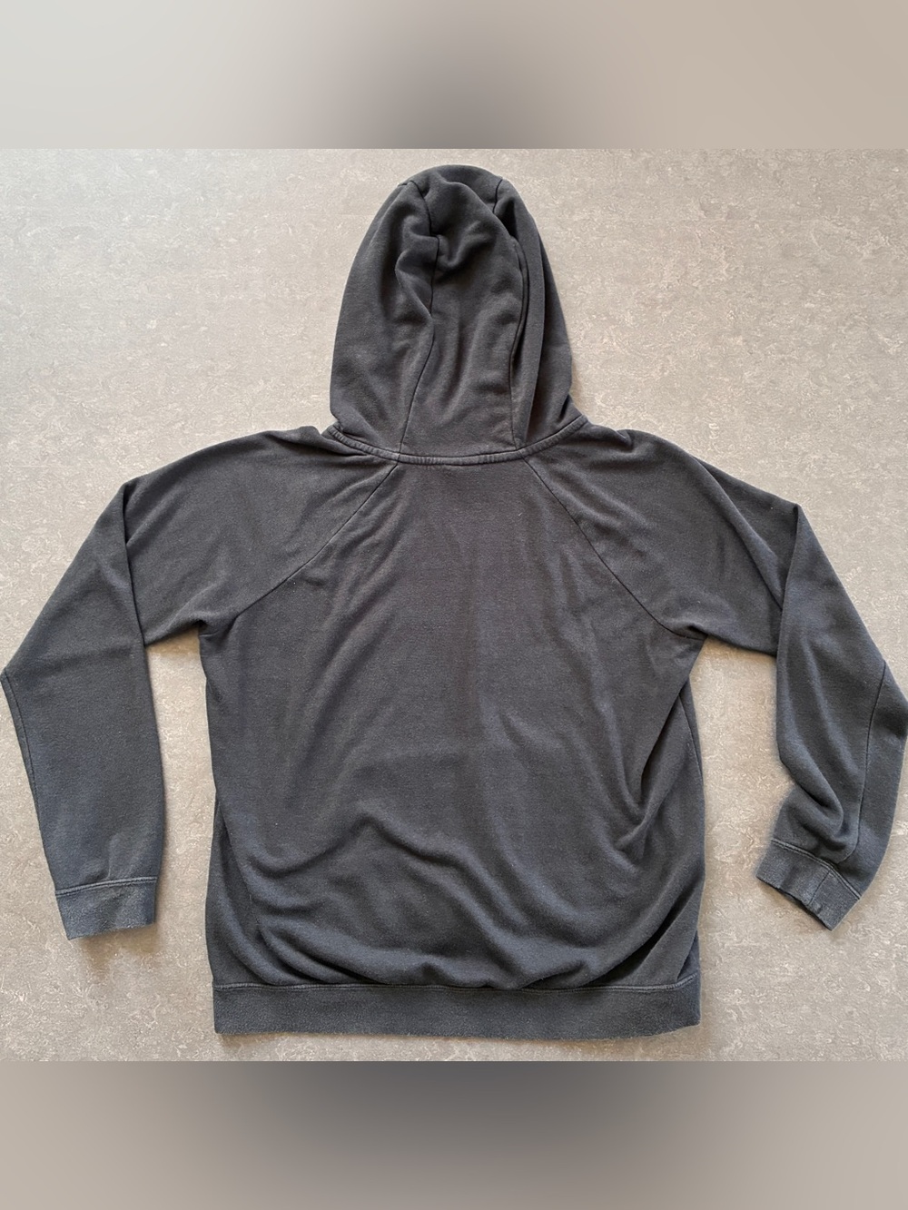 Nike UCLA Bruins Black Crewneck Sweatshirt with Blue & Yellow Logo - Picture 6 of 6